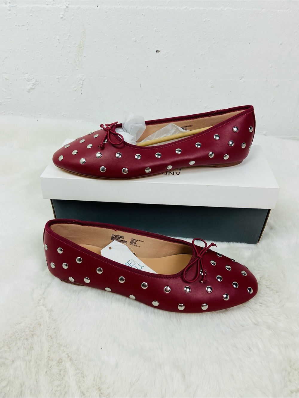 Time and Tru faux leather Burgundy Studded Ballet Flats with Bow SZ 8,10&11